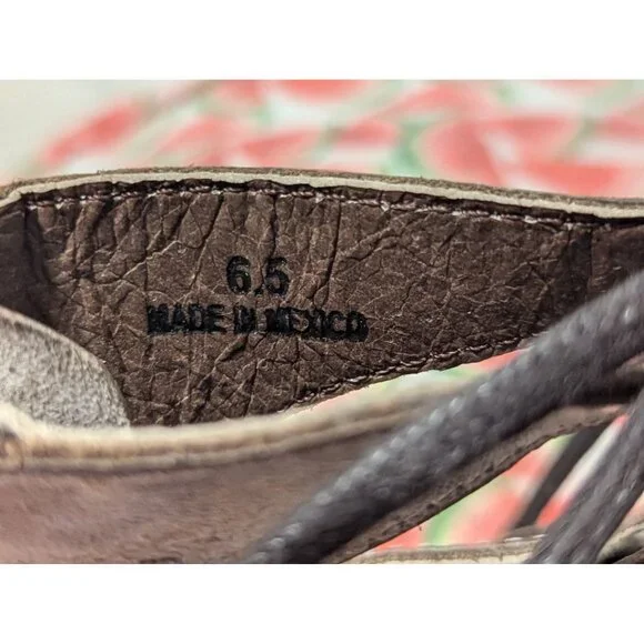 NWOB Roan Leather Lace-Up Gladiator Sandals With Back Zipper - Womens 6.5 - Taup - Picture 6 of 7